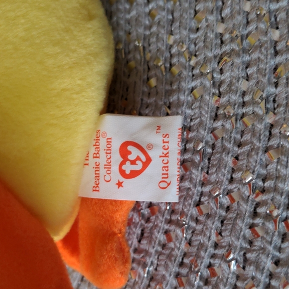It's one duck, his name is Quackers, and publishers are interested! - Picture 4 of 5